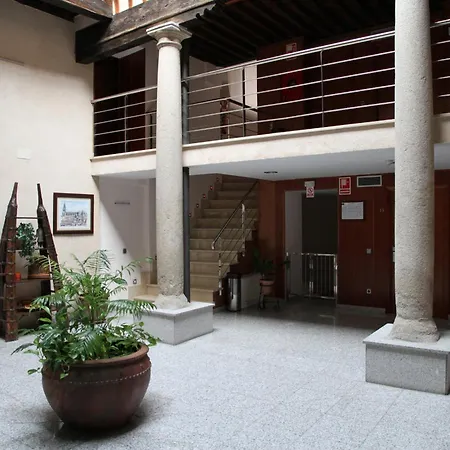 Szálloda Santa Isabel 2*