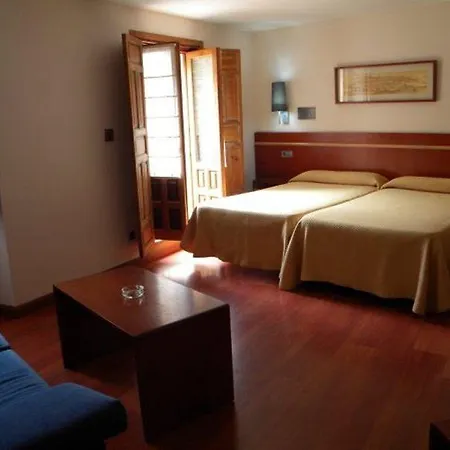 Hotel Santa Isabel