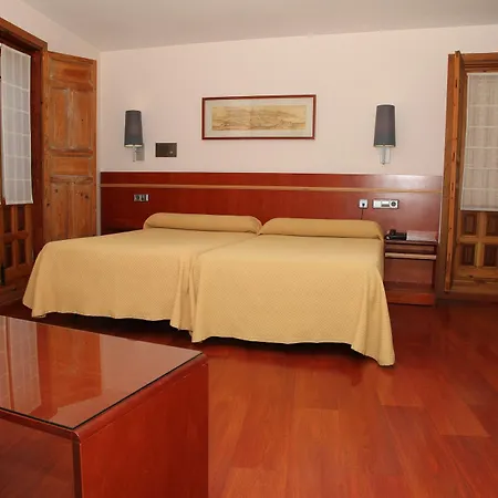 Hotel Santa Isabel