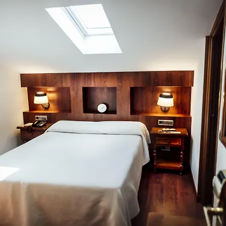 מלון Santa Isabel