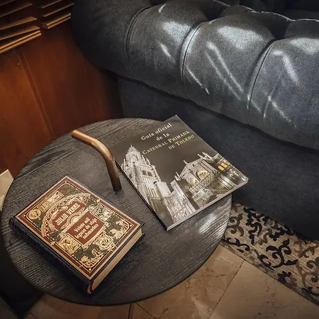 Отель Santa Isabel 2*