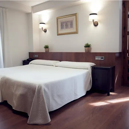 Santa Isabel Hotel 2*
