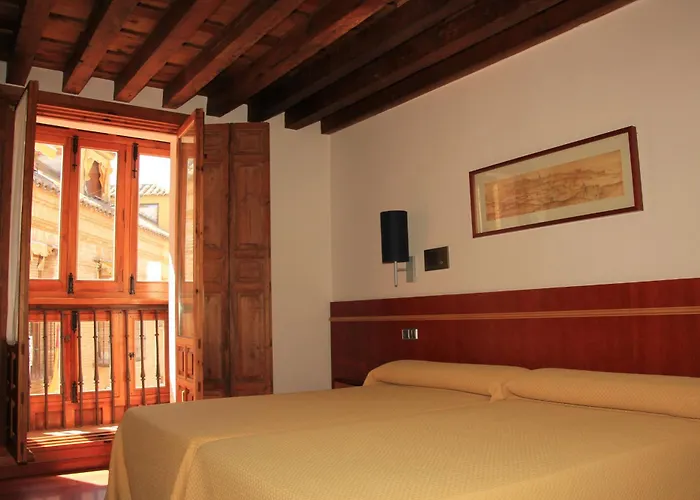 Отель Santa Isabel Толедо