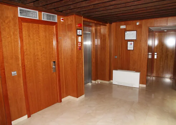 Hotel Santa Isabel 2*