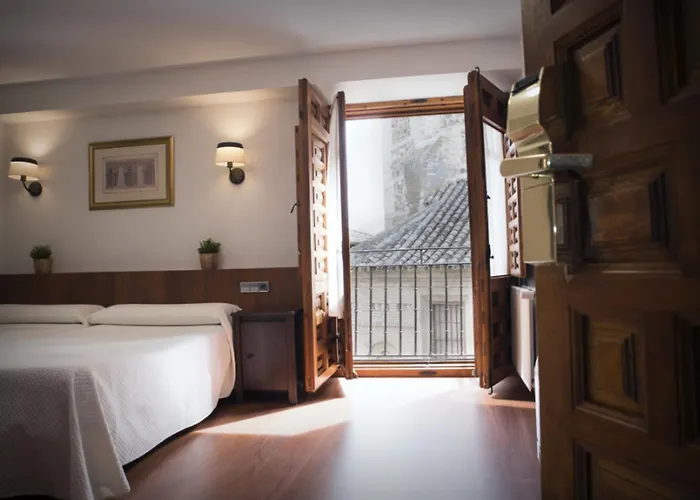 Santa Isabel Hotel 2*