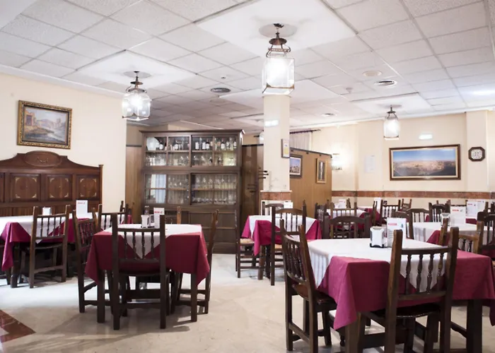 Отель Santa Isabel