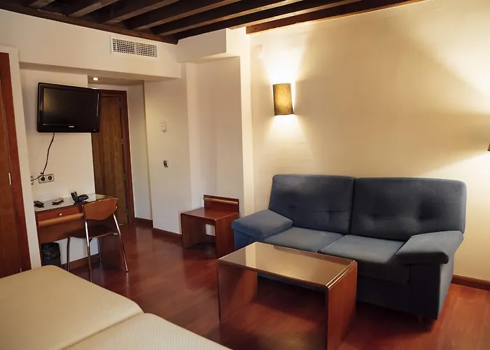 Santa Isabel 2* Toledo